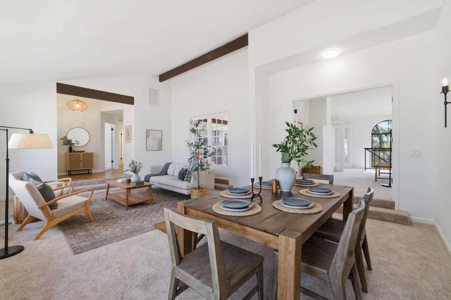 2730 Golden Fawn Trail