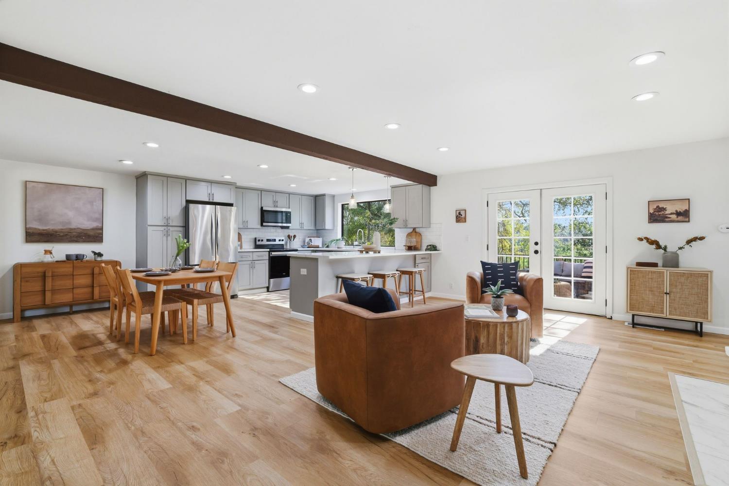 2730 Golden Fawn Trail