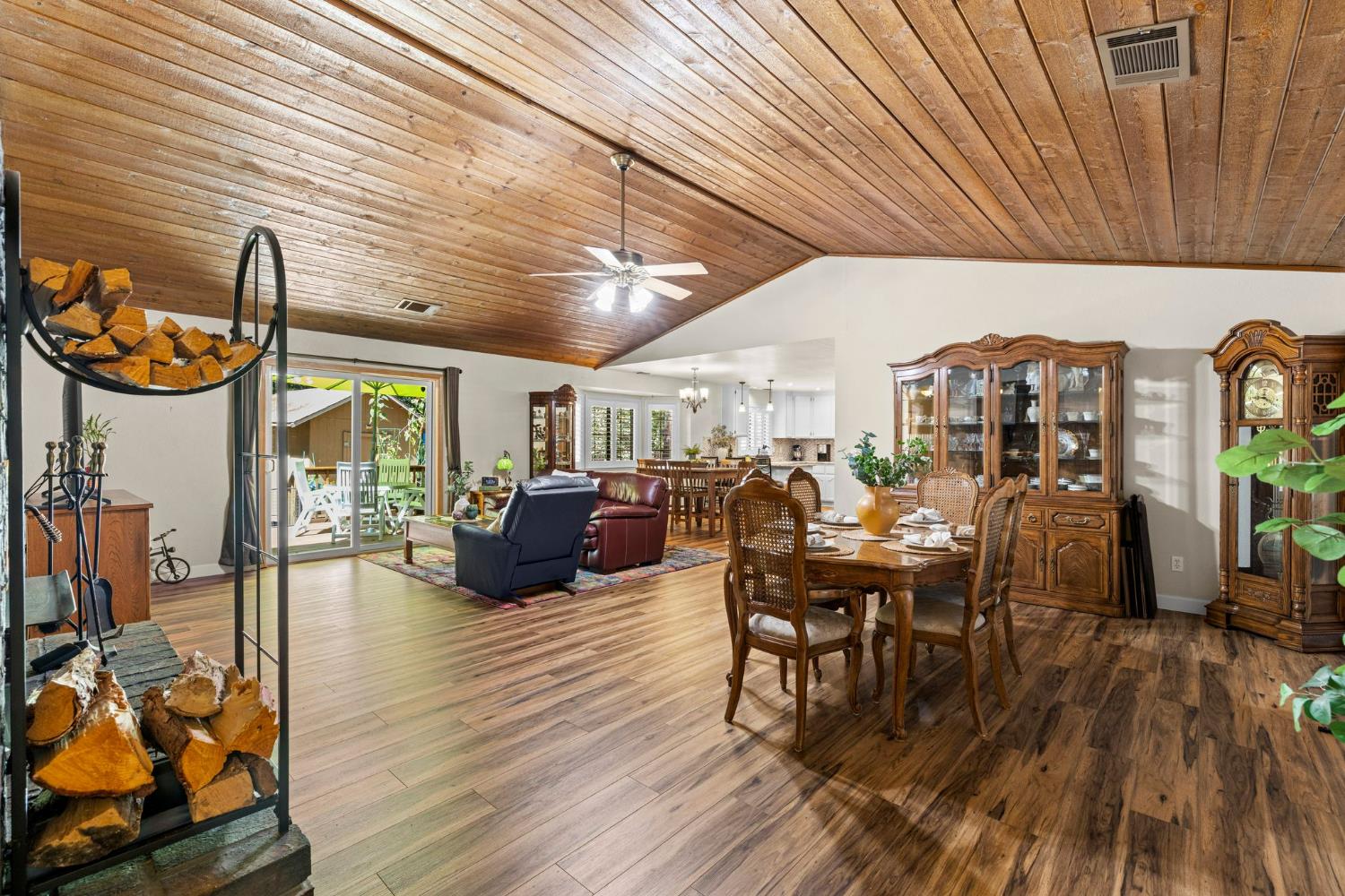 3719 Garnet Road