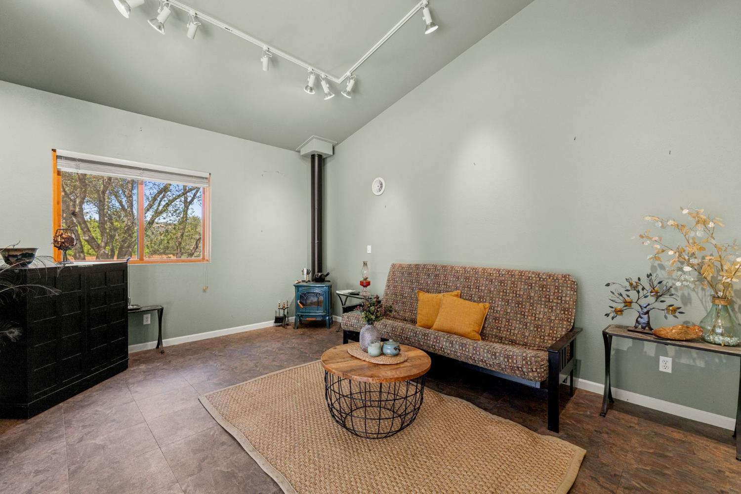 1730 Larelyn Lane