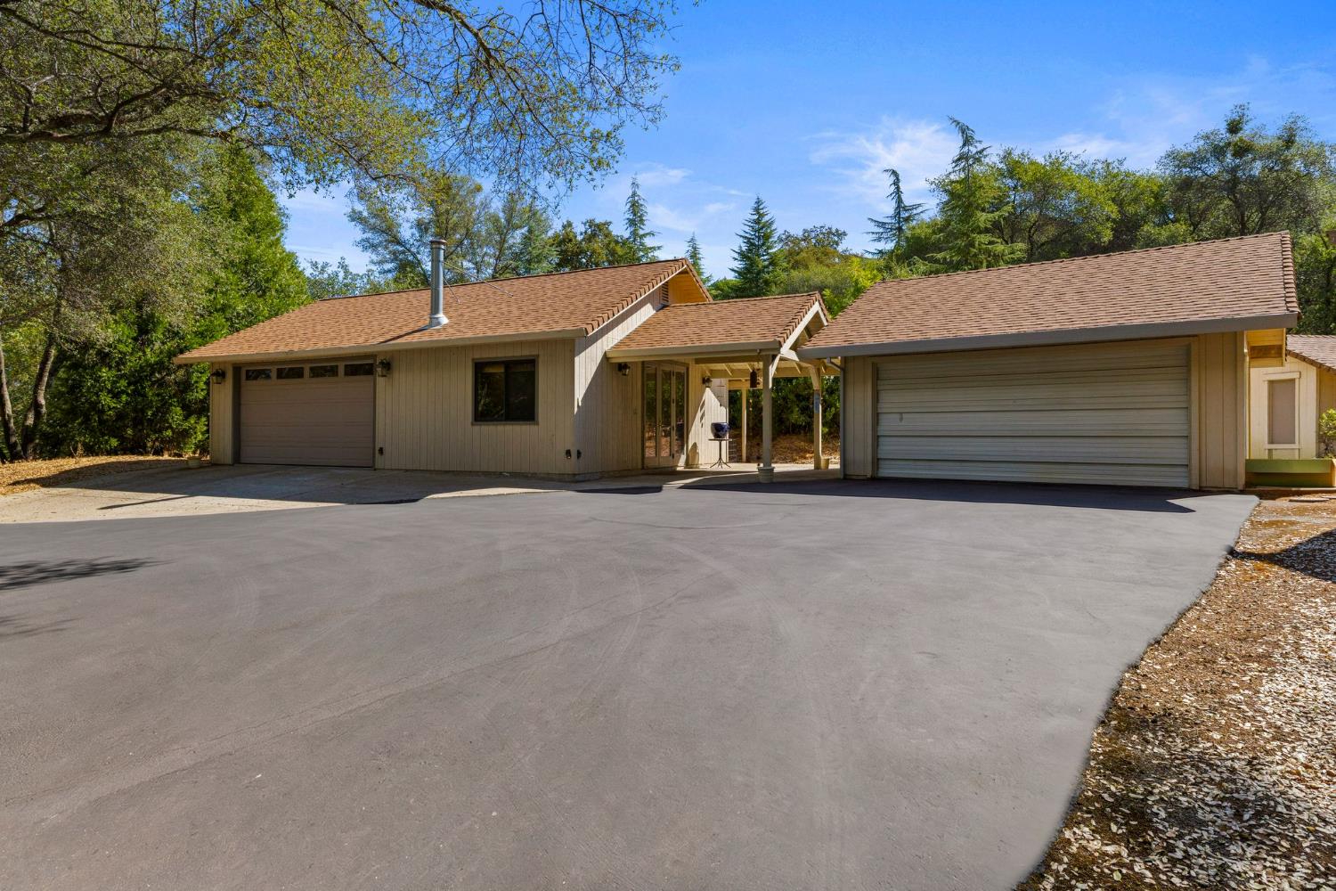 1730 Larelyn Lane
