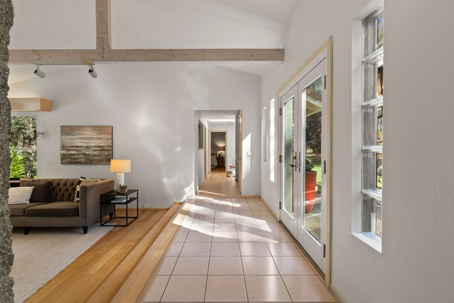 1730 Larelyn Lane