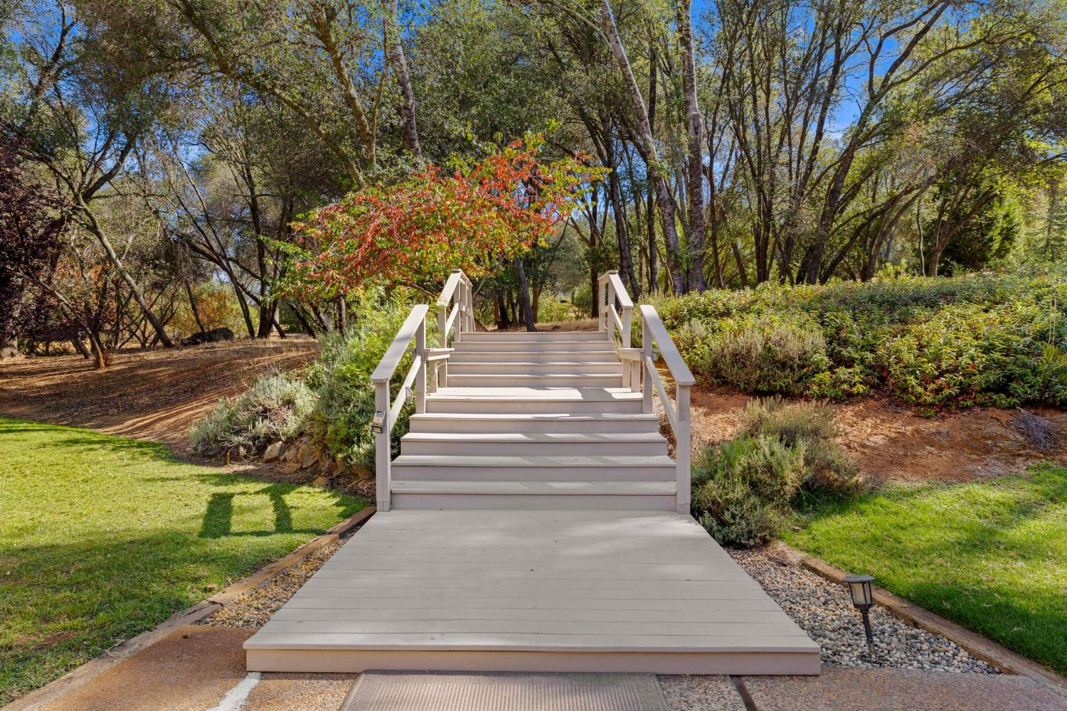 1730 Larelyn Lane