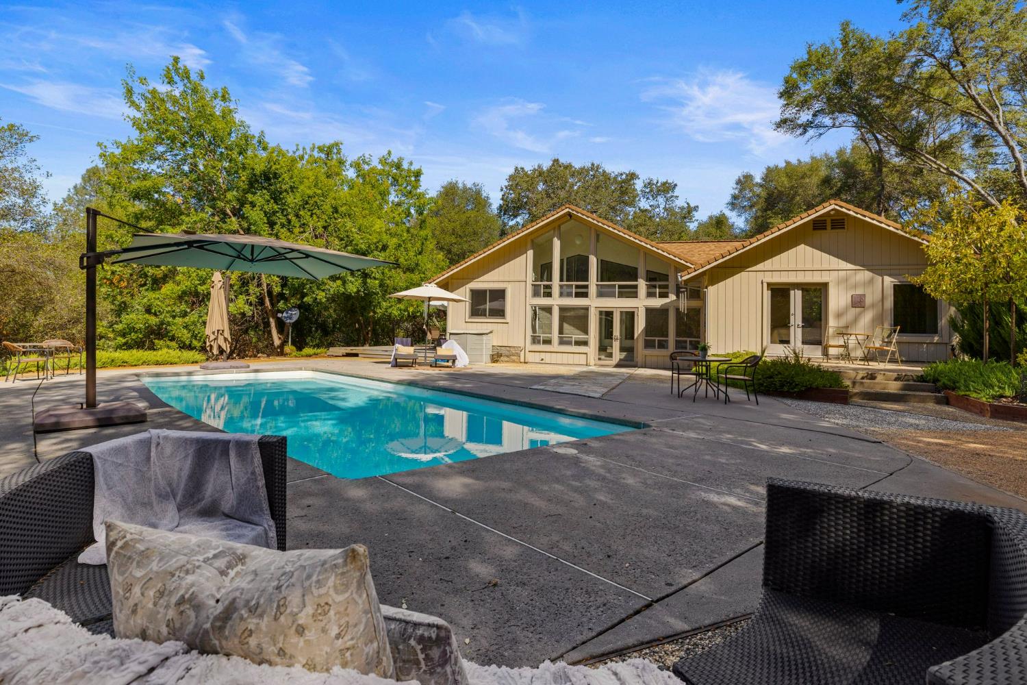 1730 Larelyn Lane