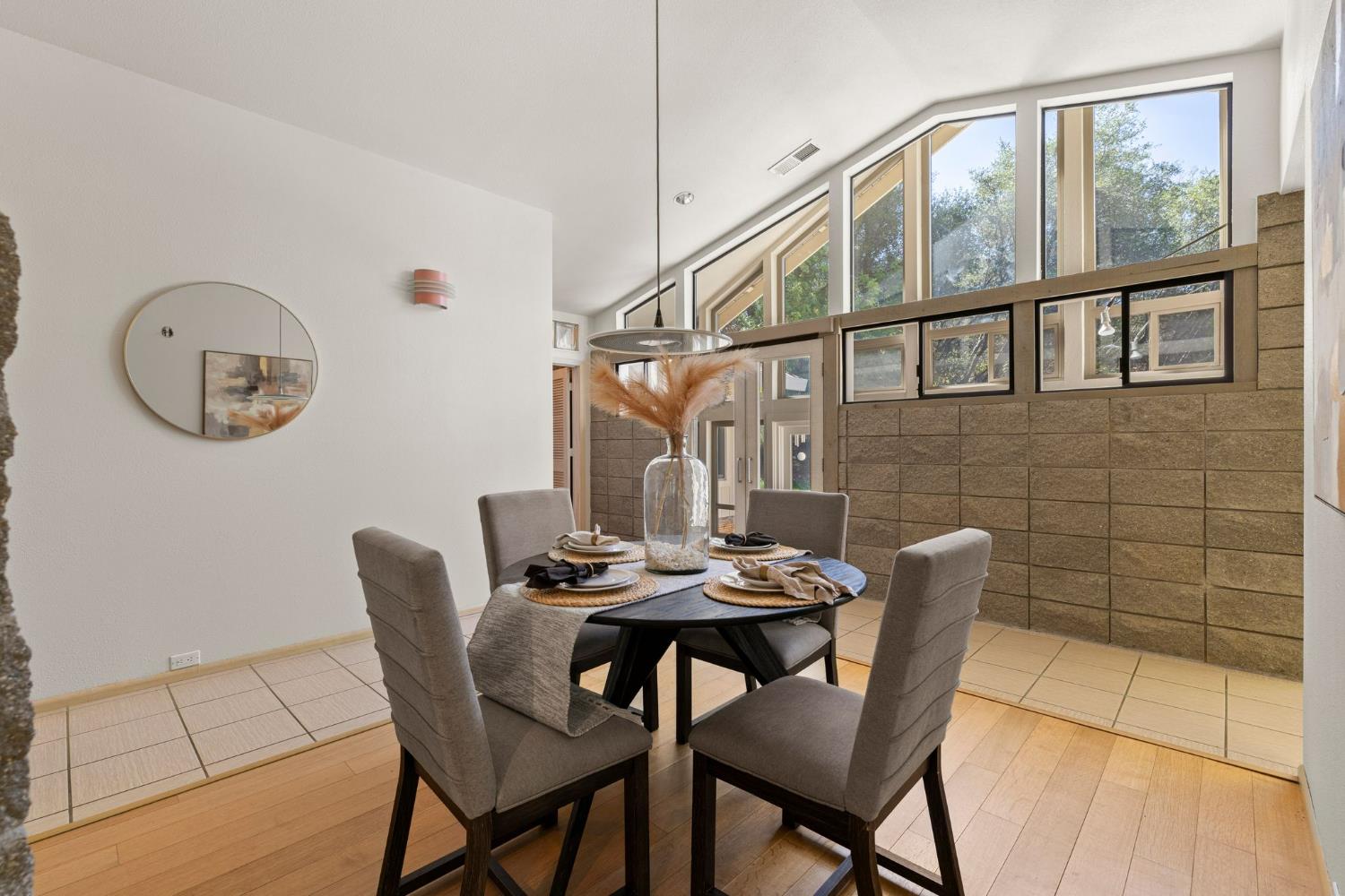 1730 Larelyn Lane