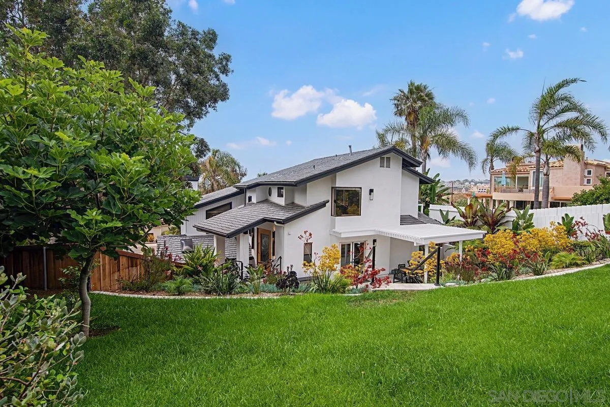 2127 Heather Ln