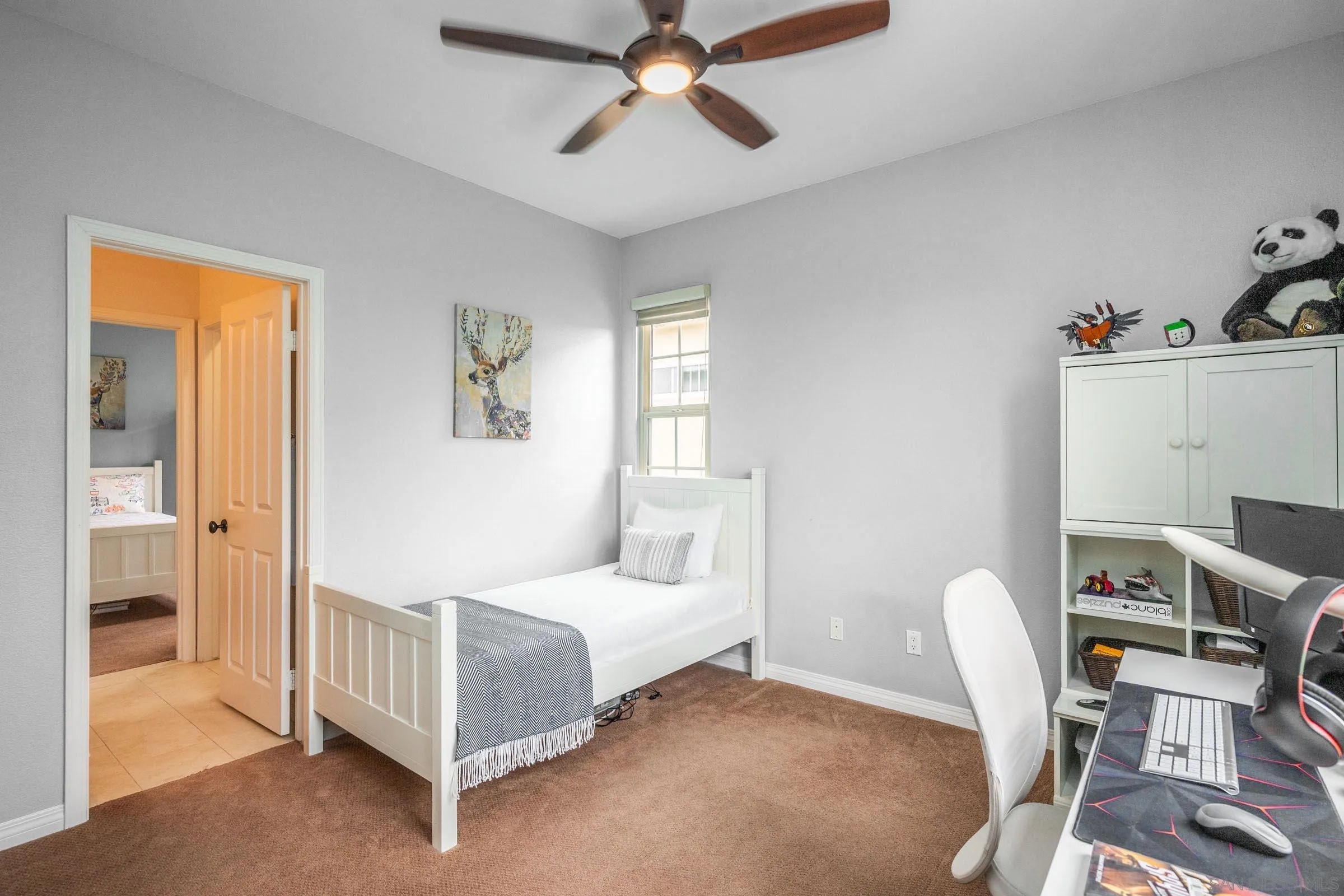 5621 Shasta Daisy Trl