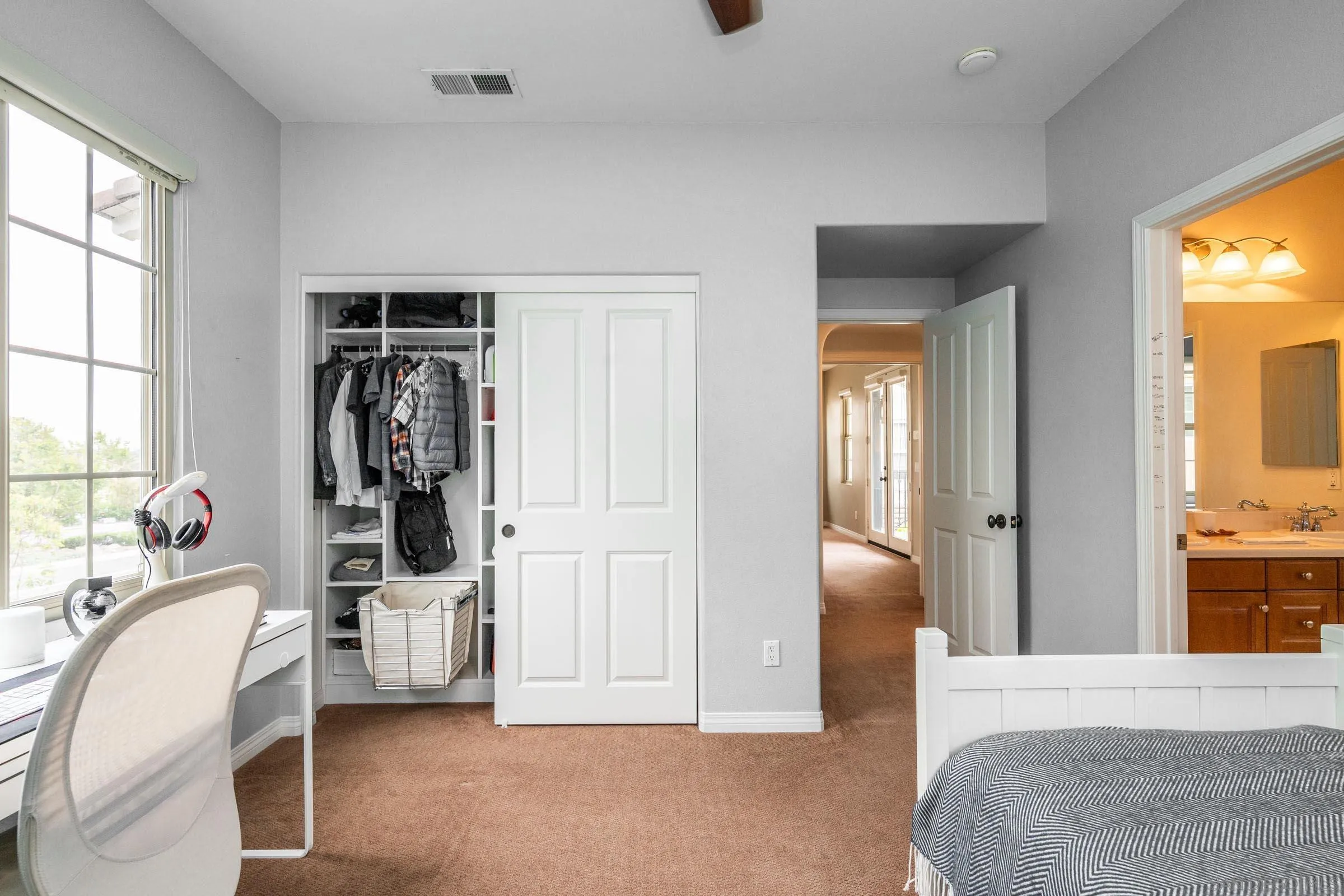 5621 Shasta Daisy Trl