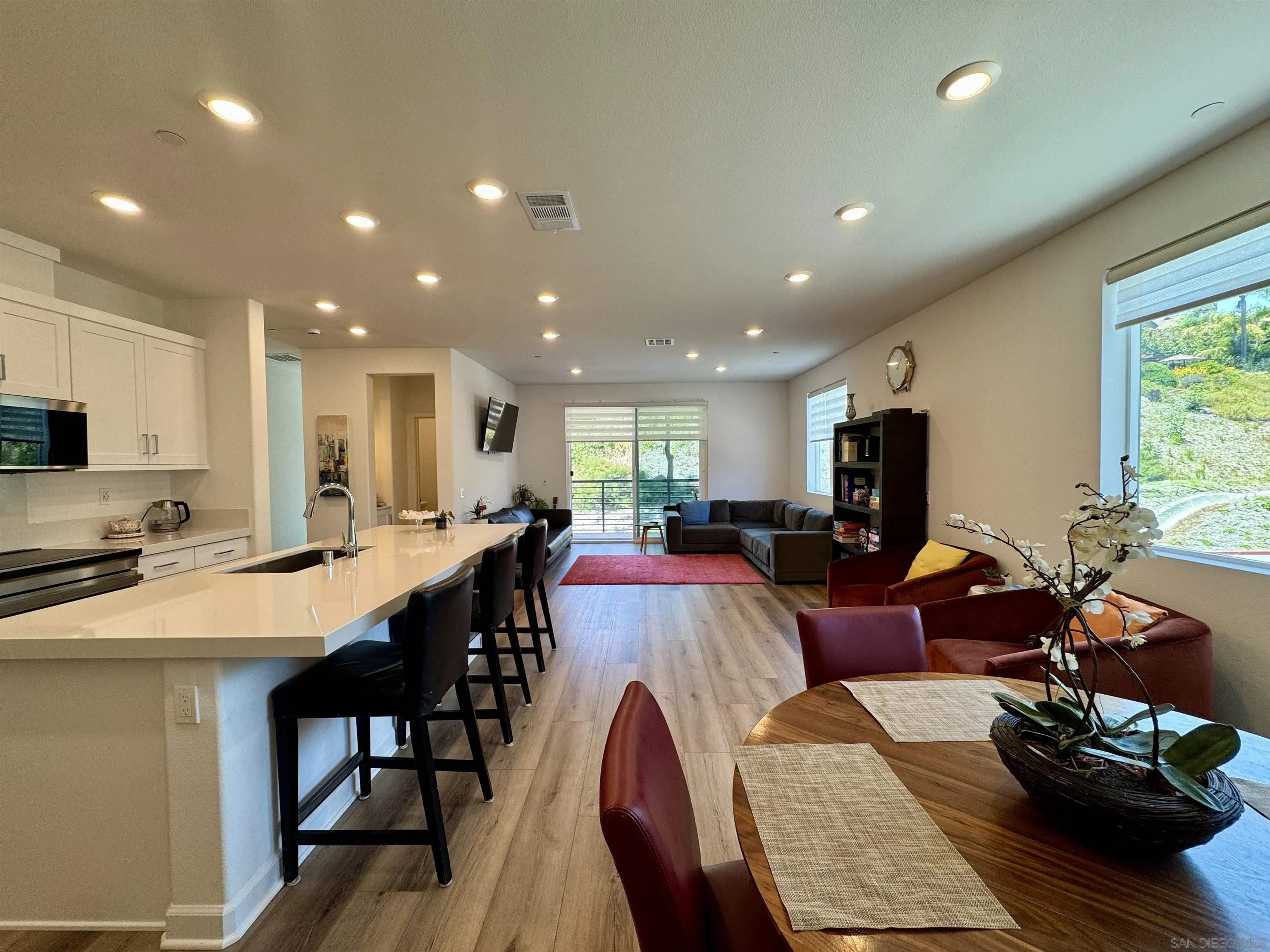 12012 Riley Ln