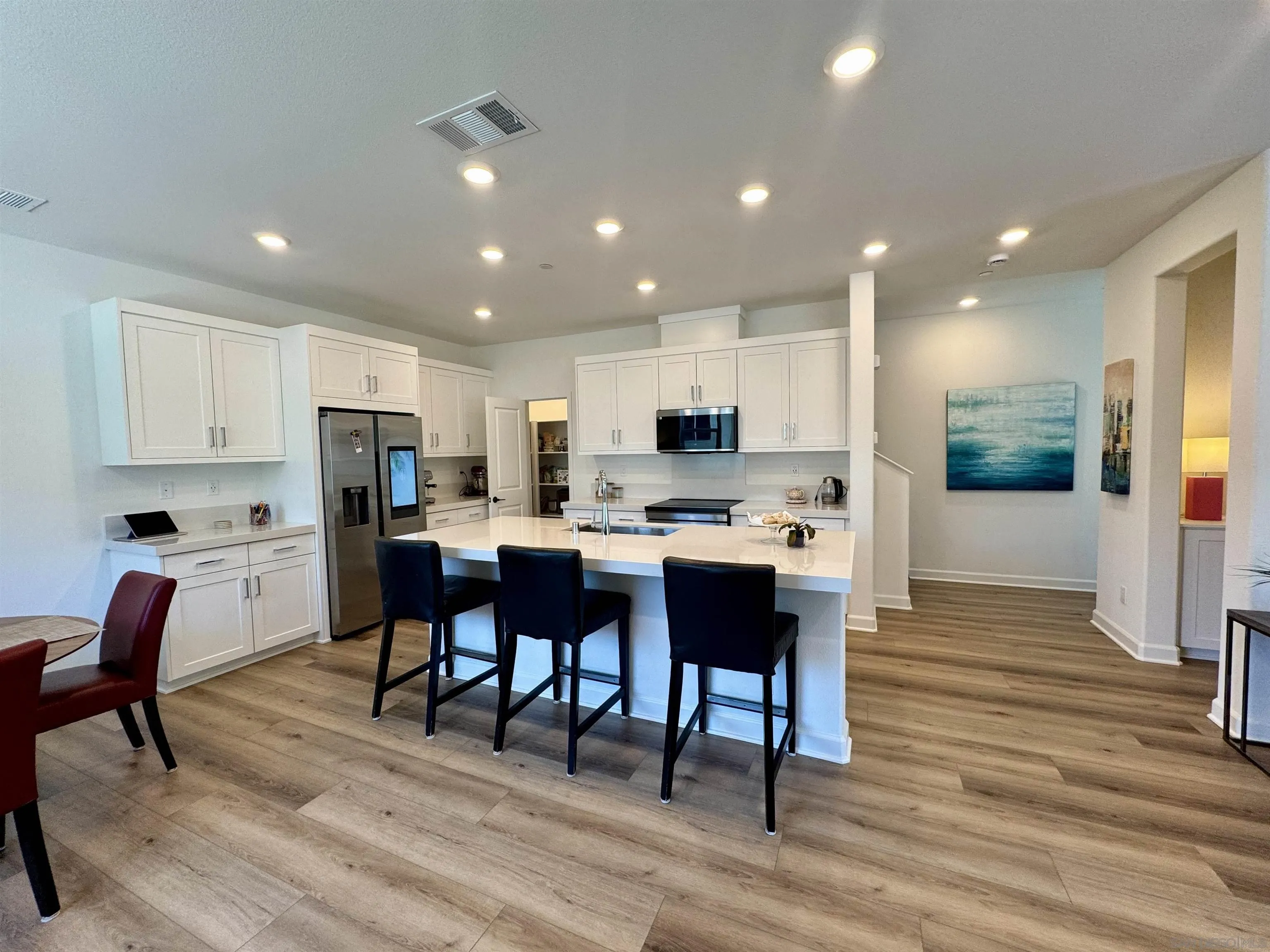 12012 Riley Ln