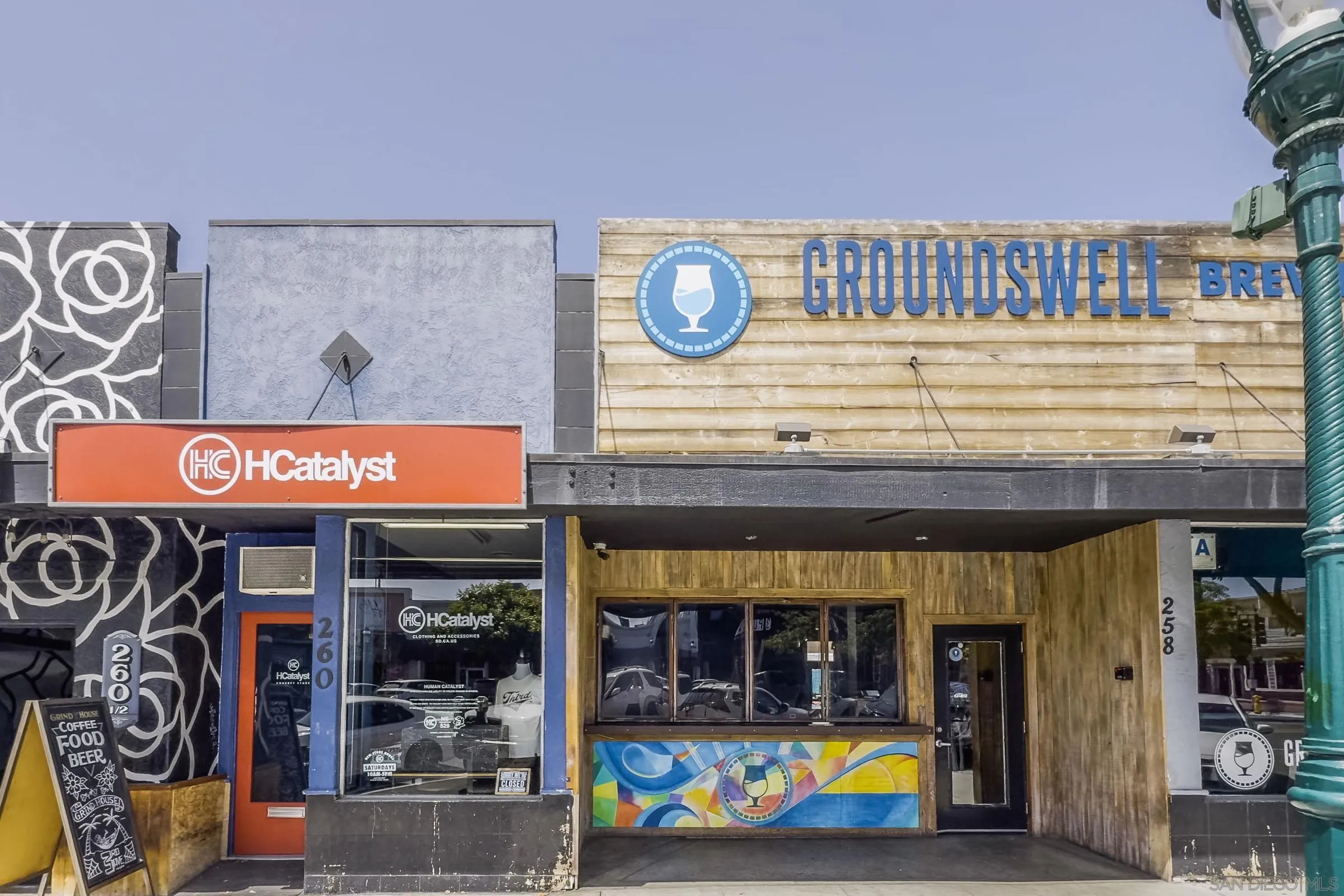 1002 Cuyamaca Ave
