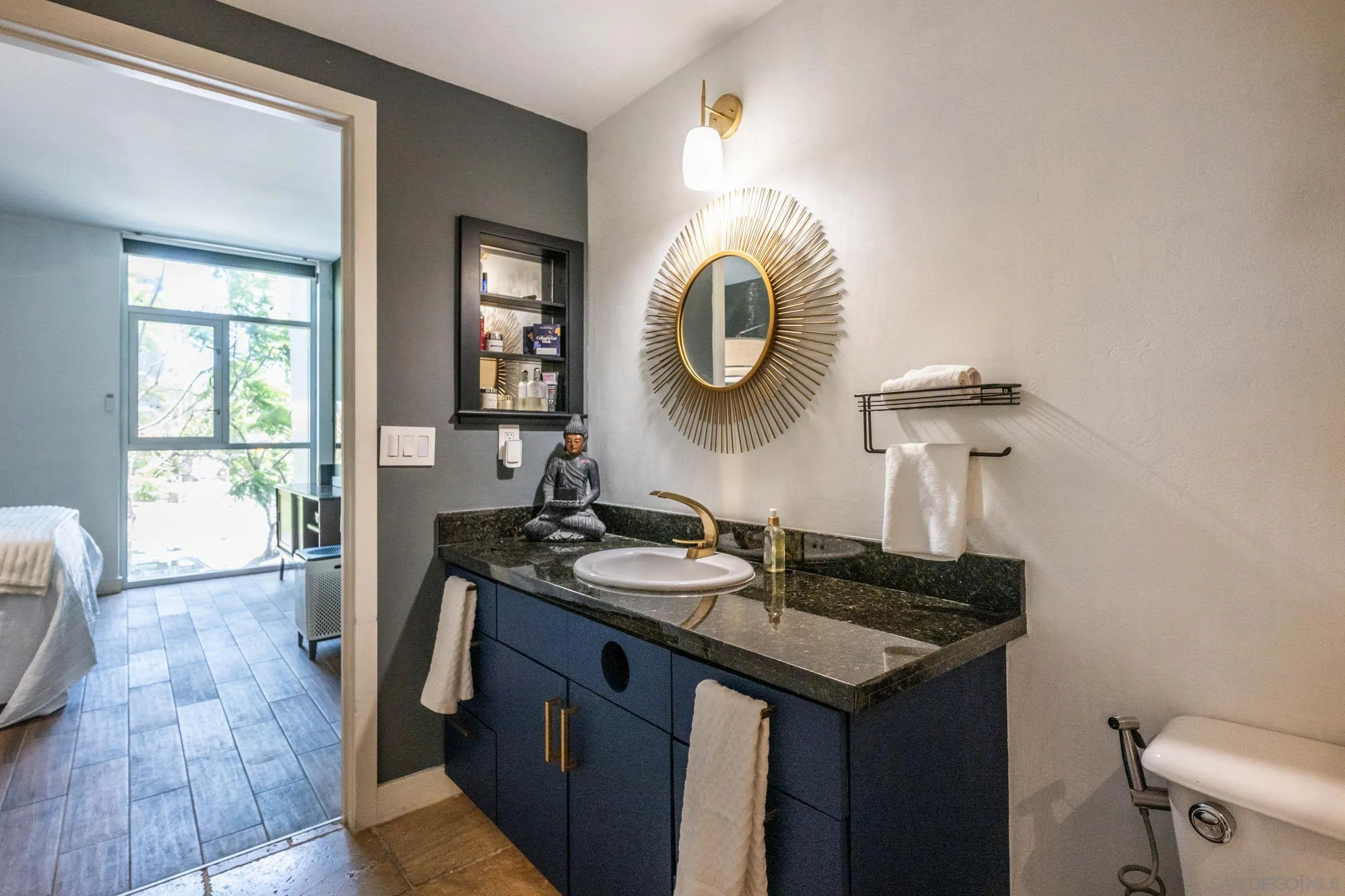3812 Park Blvd Unit 206