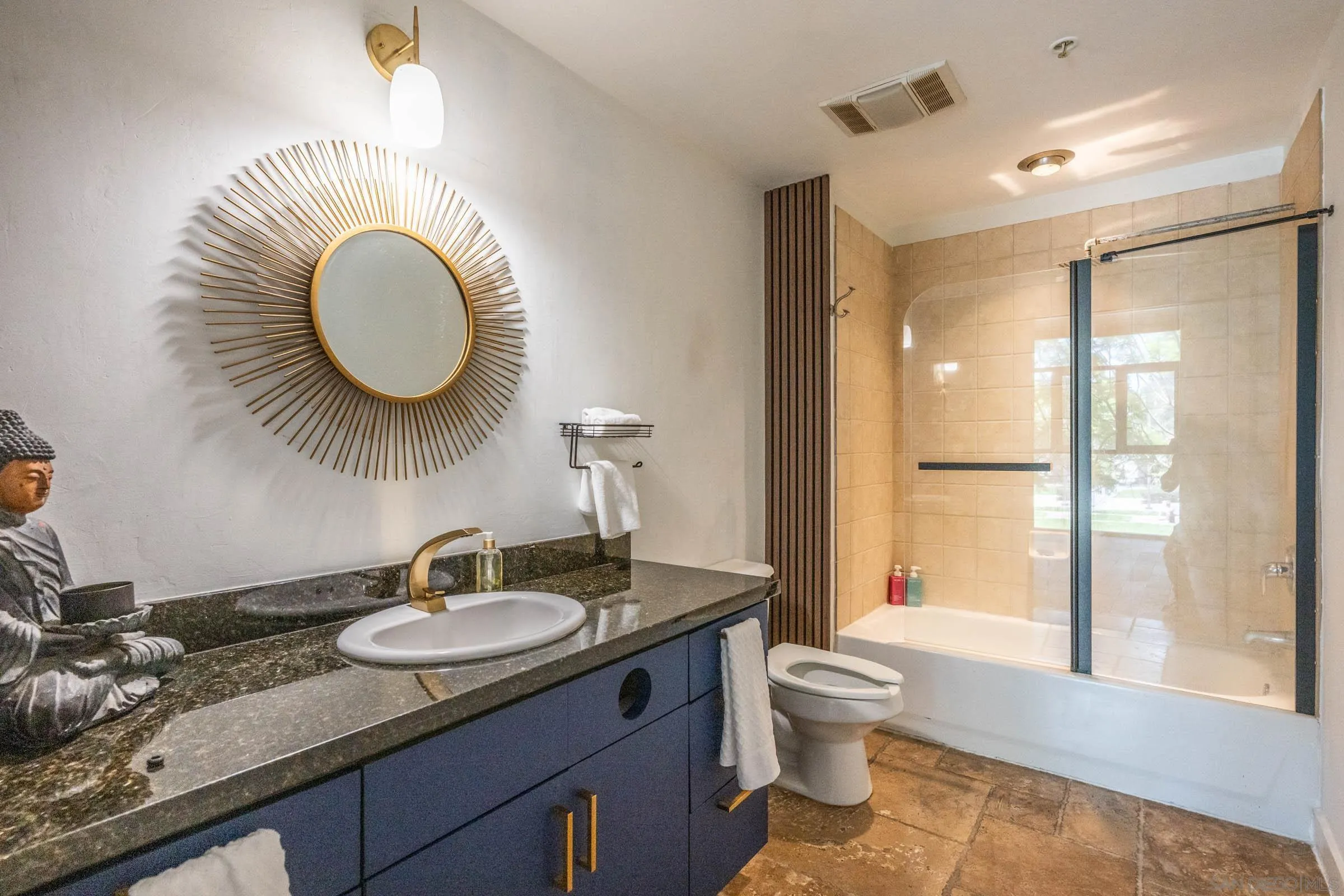 3812 Park Blvd Unit 206