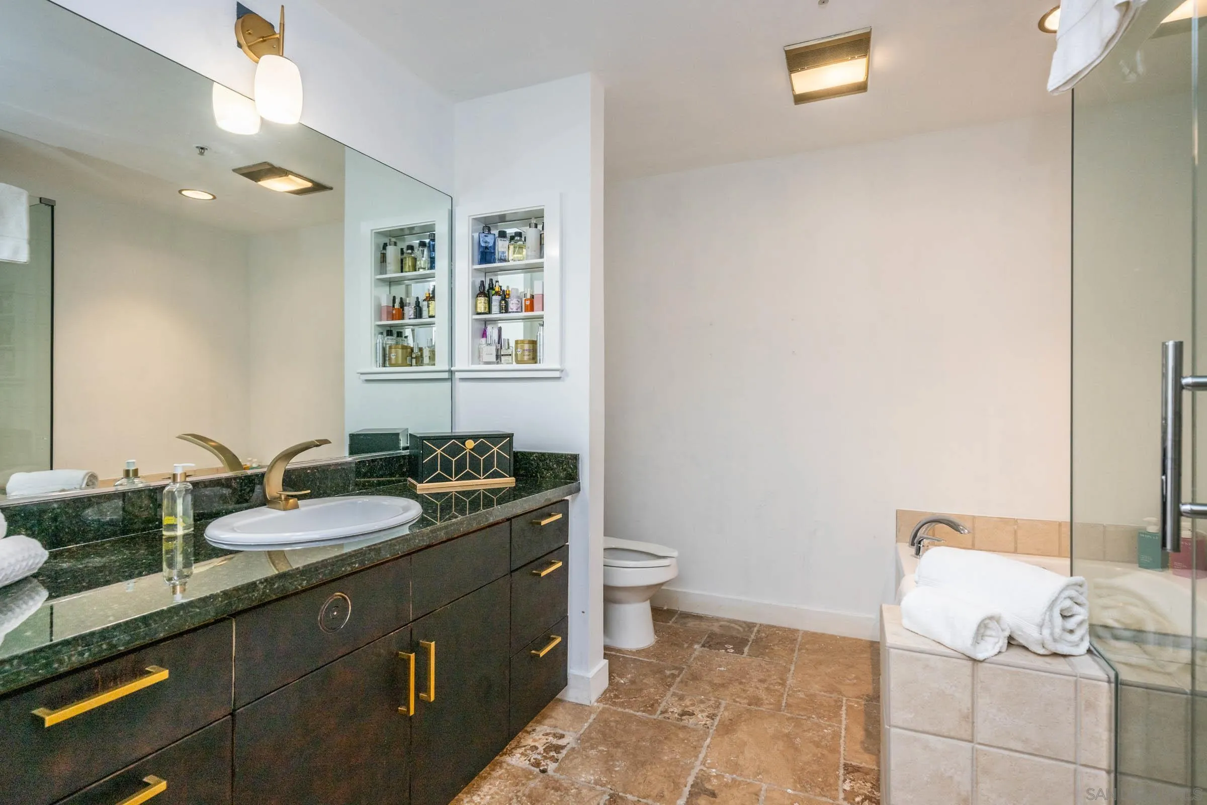 3812 Park Blvd Unit 206