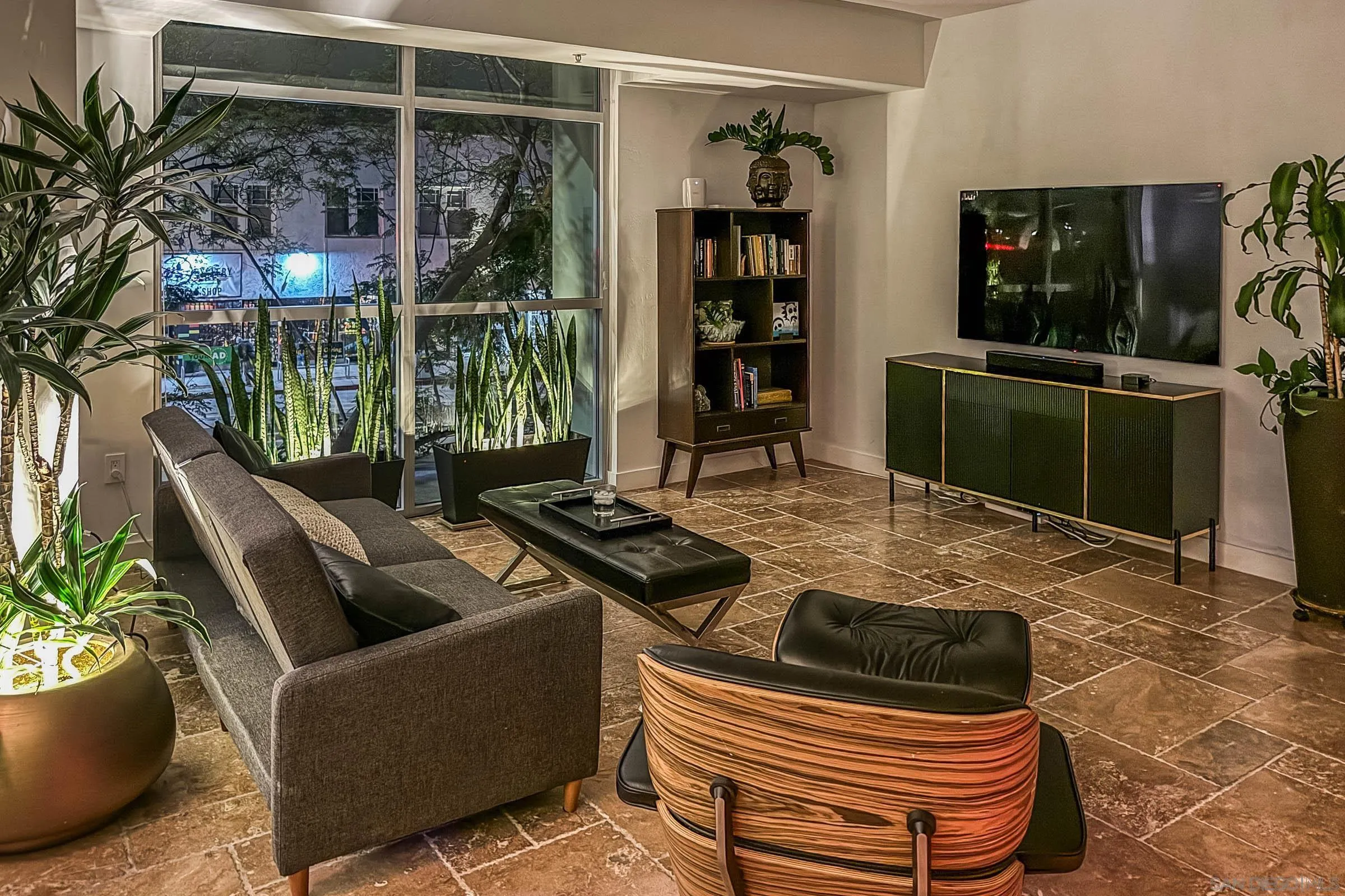 3812 Park Blvd Unit 206