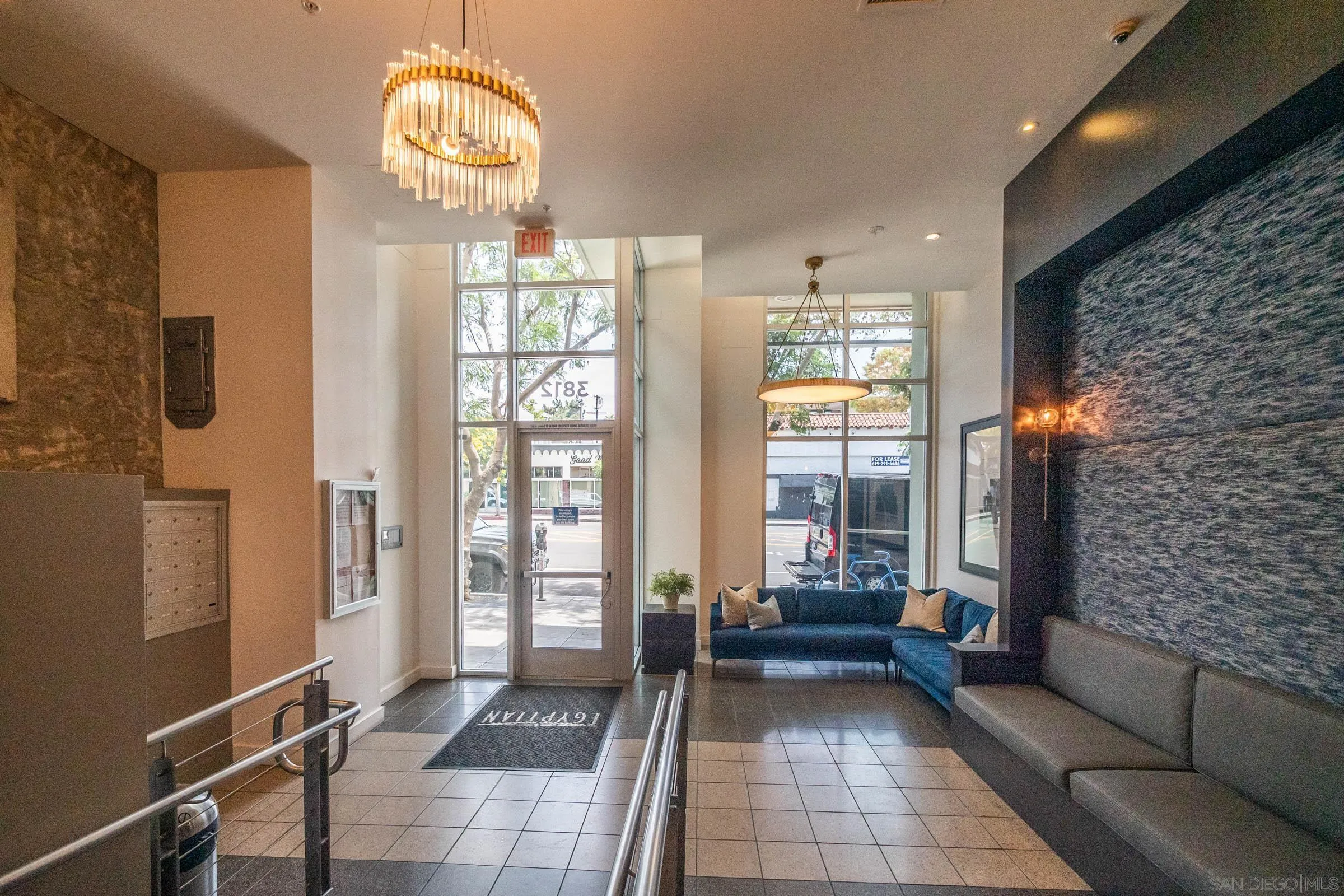 3812 Park Blvd Unit 206