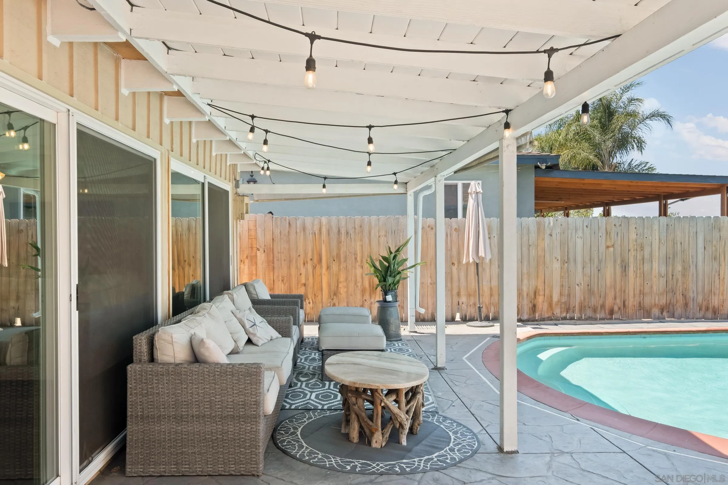 7572 Sturgess Ave, La Mesa