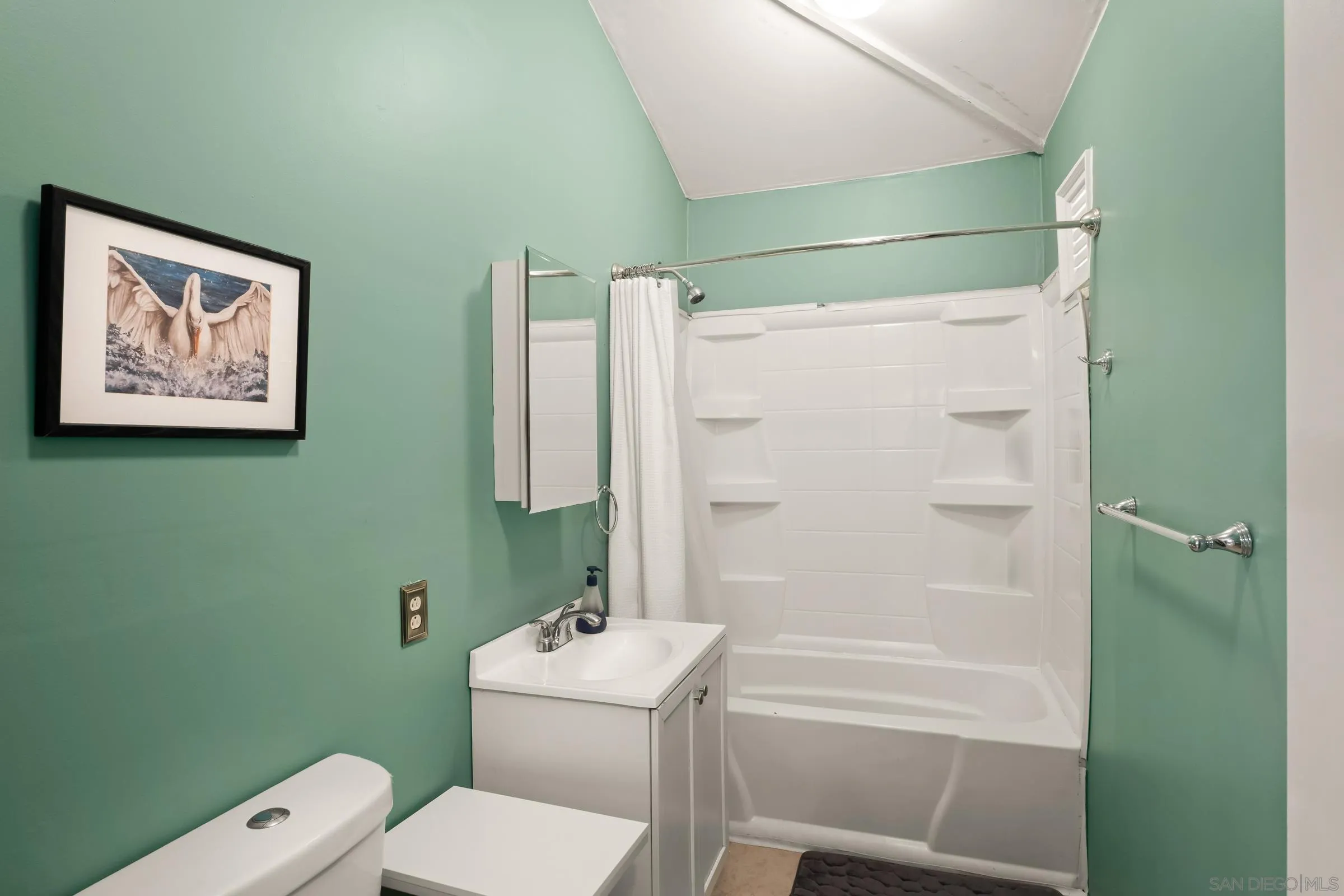 7572 Sturgess Ave, La Mesa