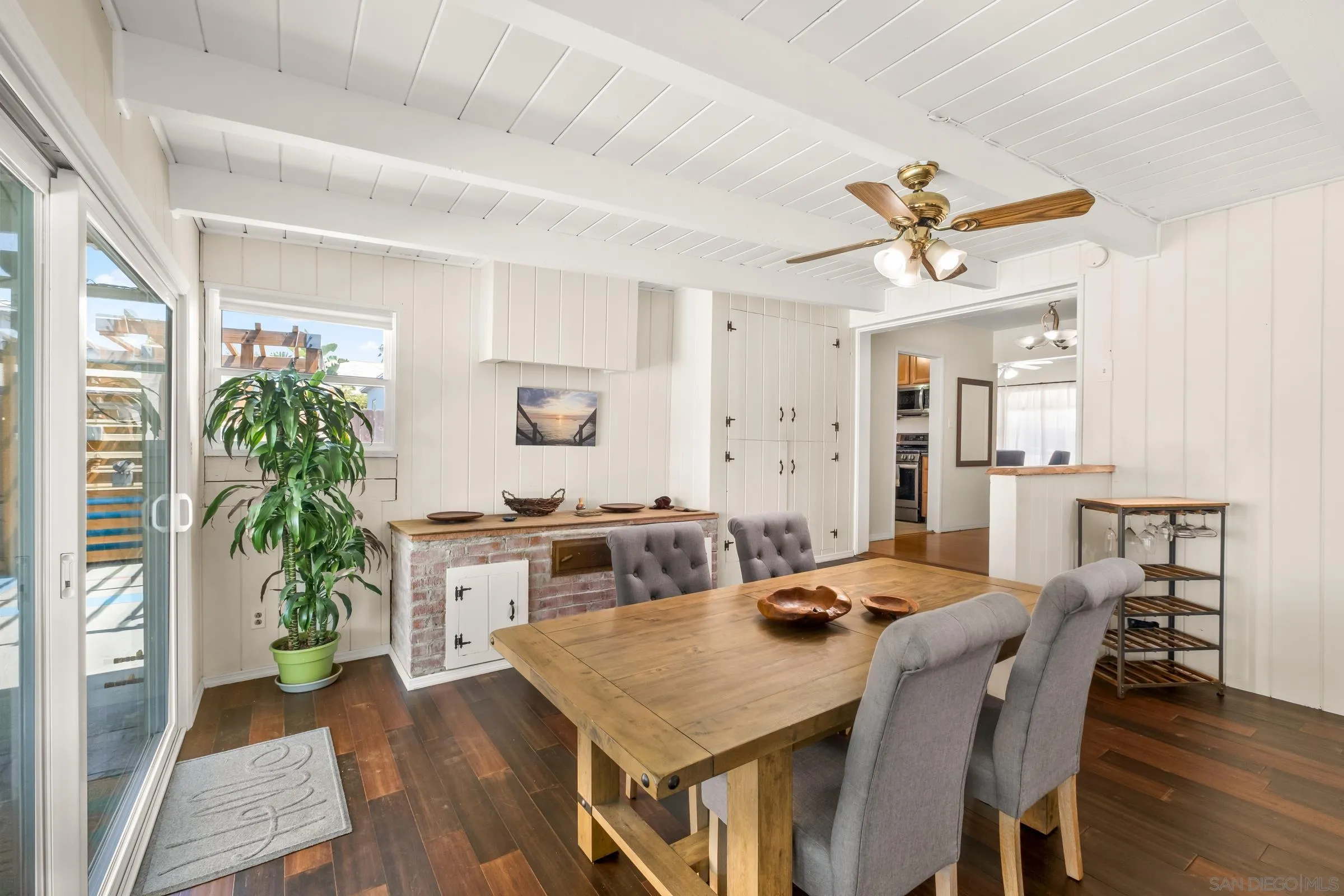 7572 Sturgess Ave, La Mesa