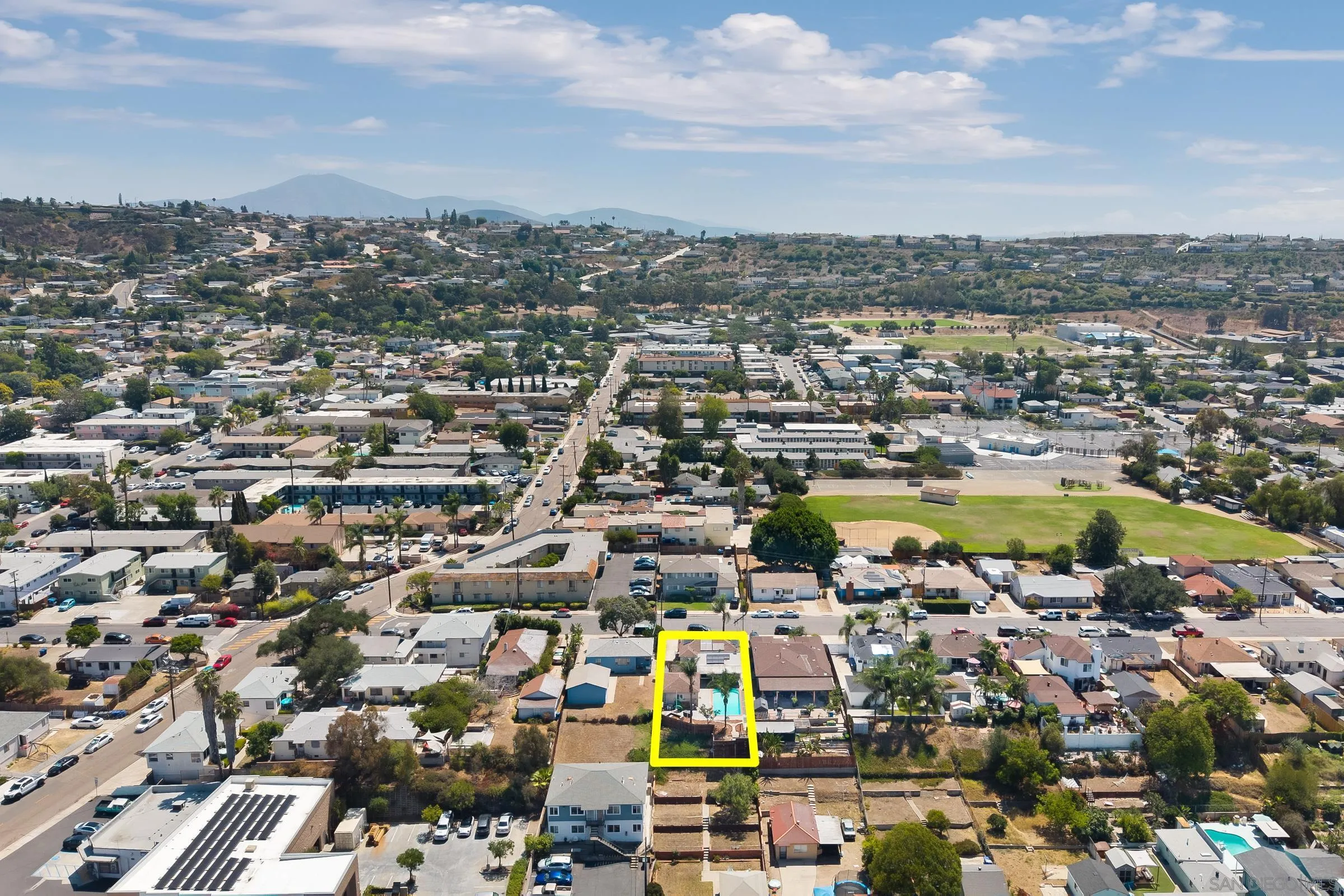 7572 Sturgess Ave, La Mesa