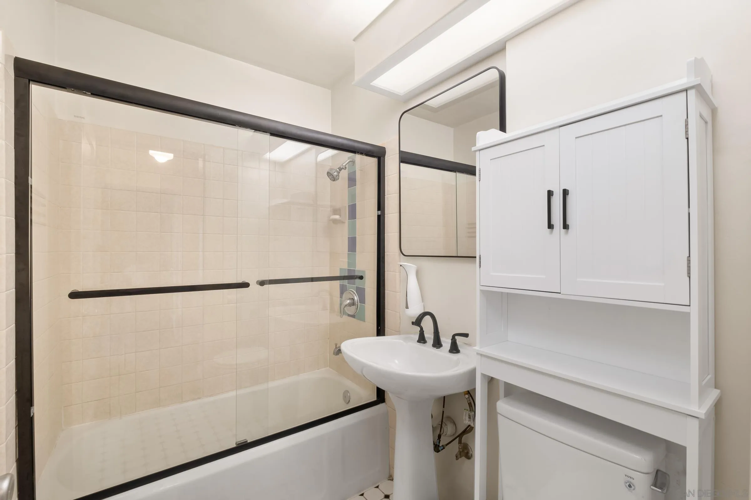 7572 Sturgess Ave, La Mesa