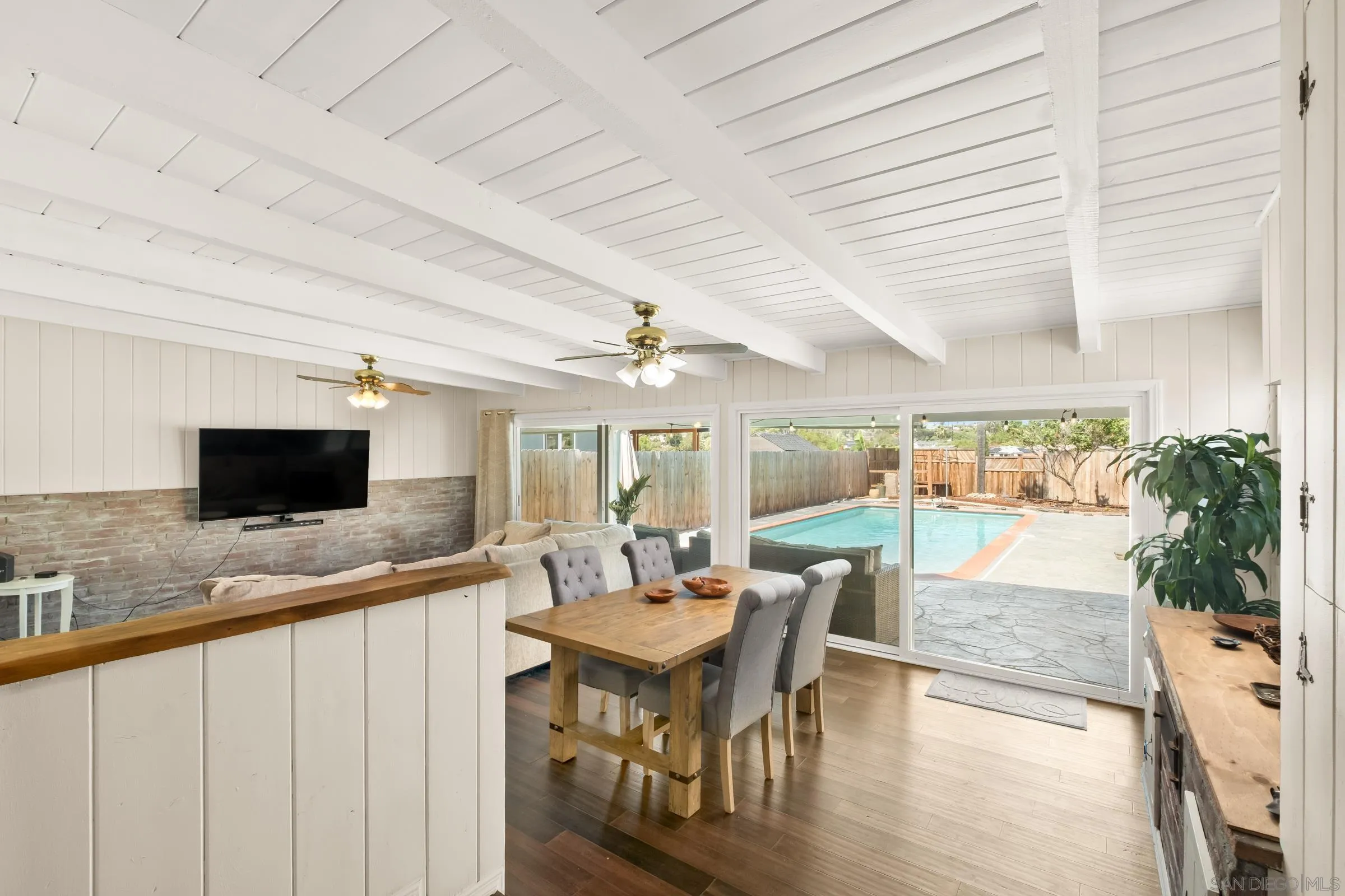 7572 Sturgess Ave, La Mesa