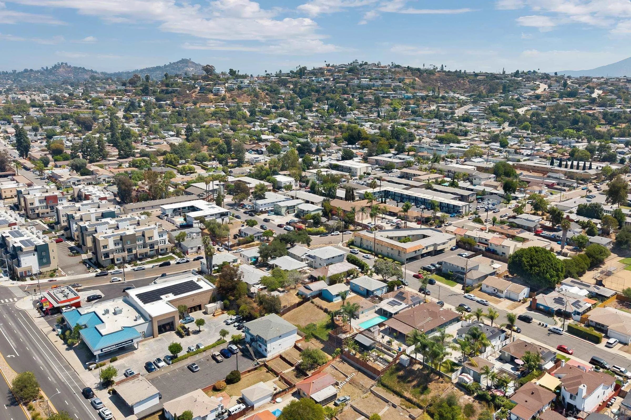 7572 Sturgess Ave, La Mesa