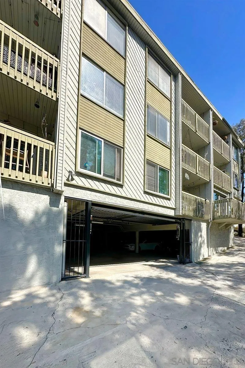 3625 Keating Street Unit # 4