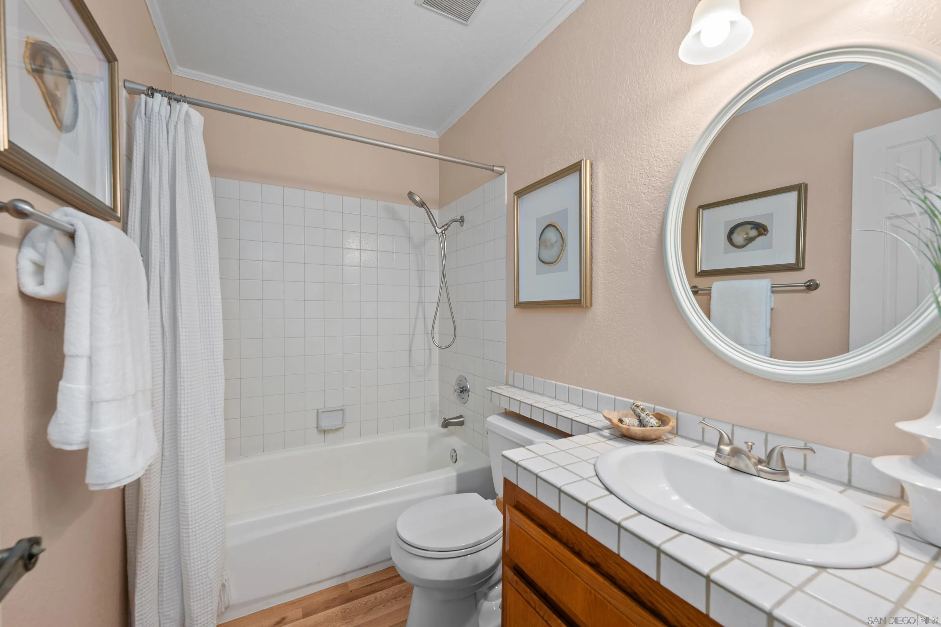 3005 Thorn St Unit 3