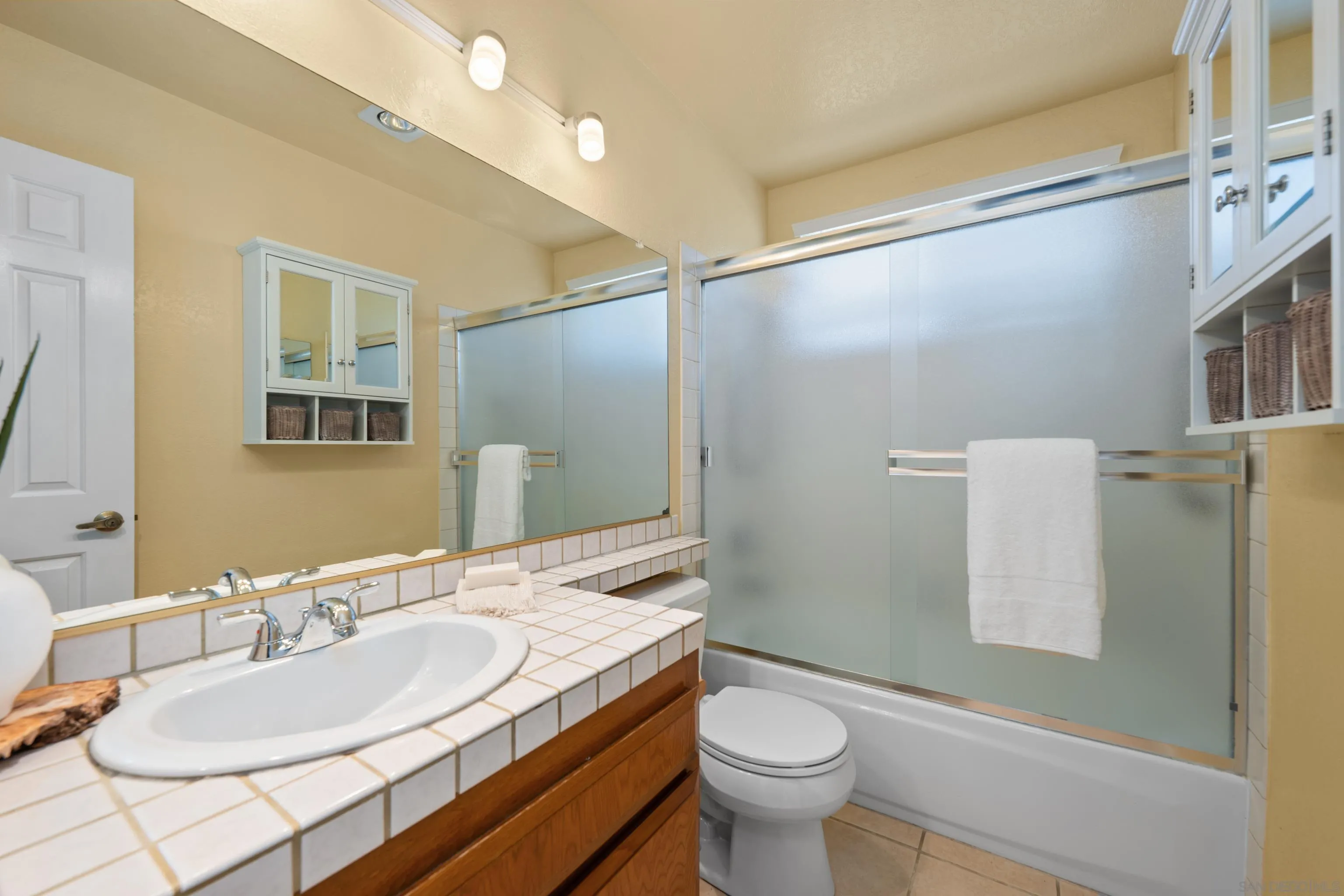 3005 Thorn St Unit 3