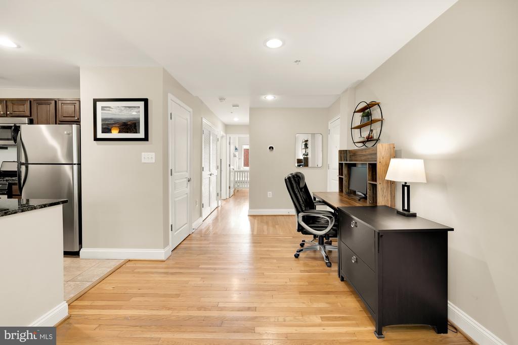 804 TAYLOR STREET NW Unit: 403