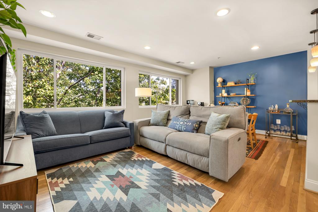 804 TAYLOR STREET NW Unit: 403