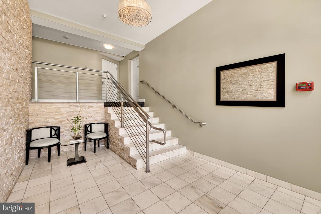 804 TAYLOR STREET NW Unit: 403
