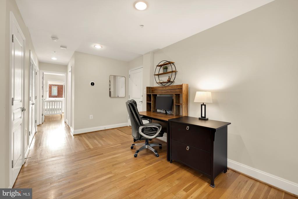 804 TAYLOR STREET NW Unit: 403