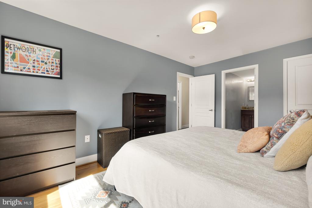804 TAYLOR STREET NW Unit: 403