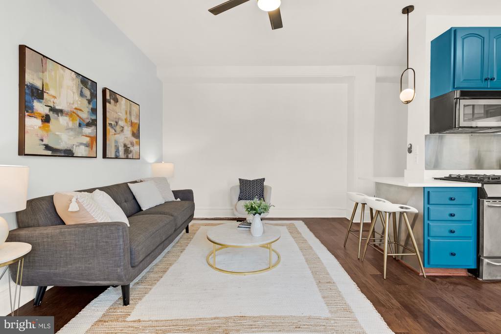 1725 17TH STREET NW Unit: 405