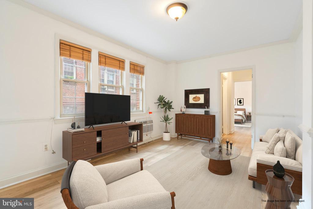 3028 WISCONSIN AVENUE NW Unit: 206
