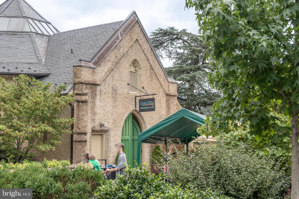 3028 WISCONSIN AVENUE NW Unit: 206