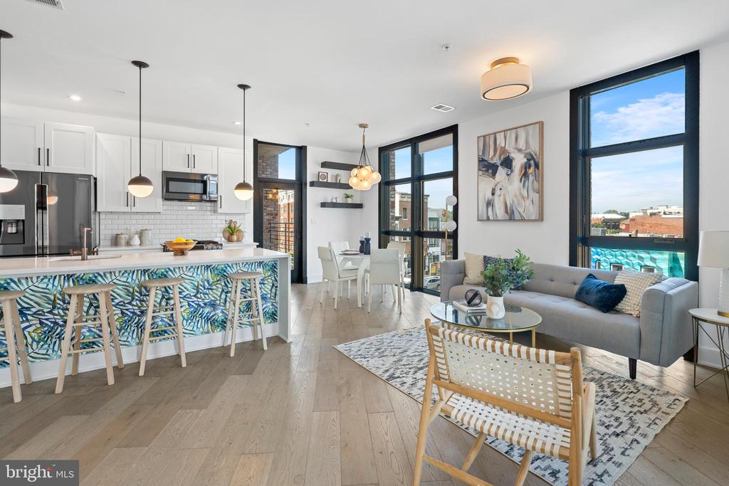 1402 H STREET NE Unit: 301