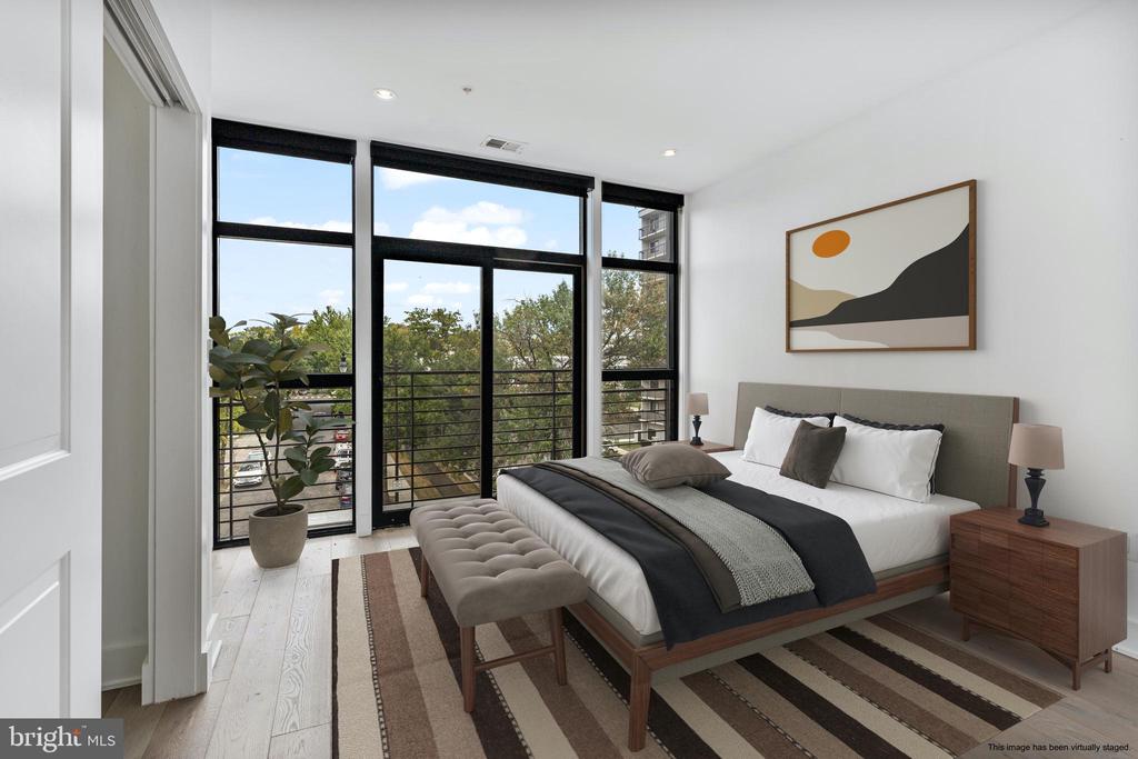 1402 H STREET NE Unit: 301