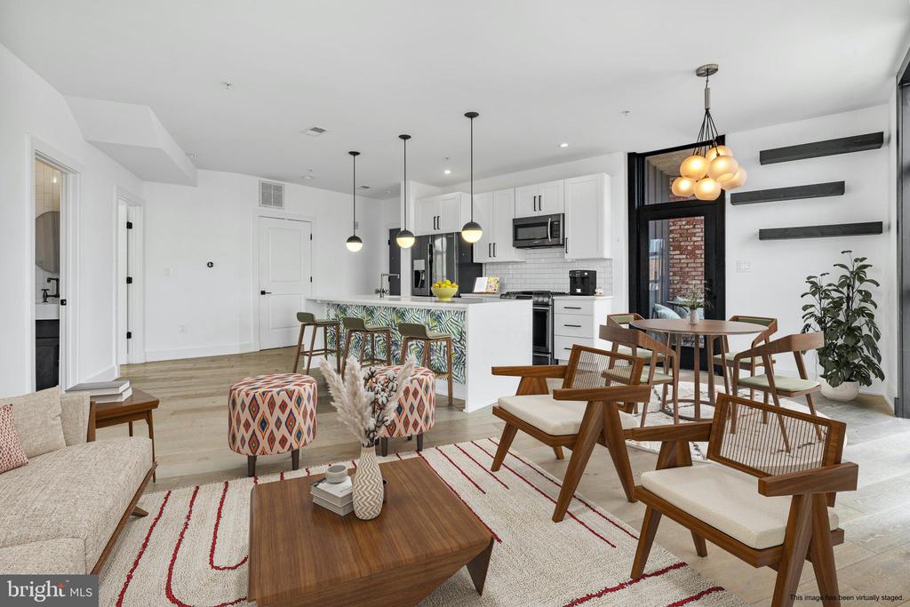 1402 H STREET NE Unit: 301