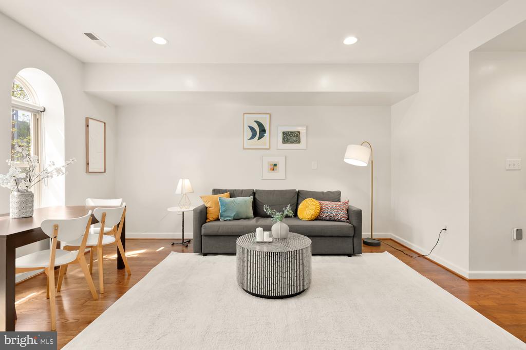 1421 CHAPIN STREET NW Unit: 21