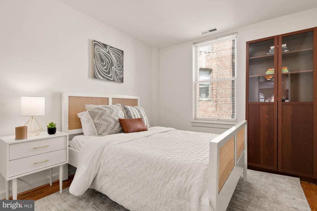 1421 CHAPIN STREET NW Unit: 21