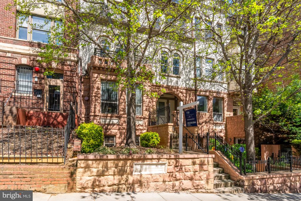 1421 CHAPIN STREET NW Unit: 21