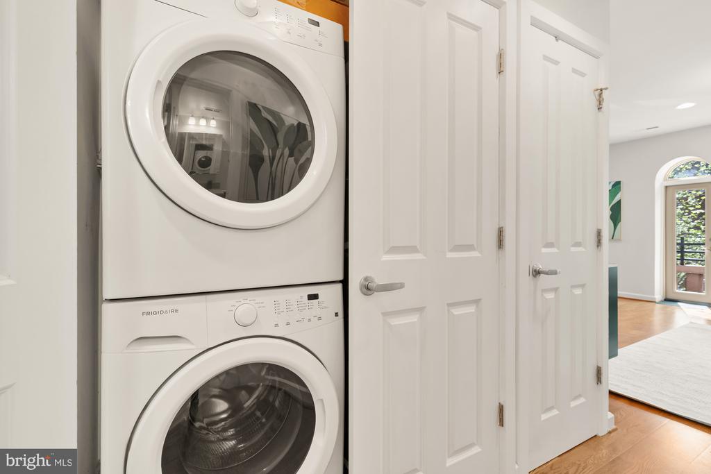 1421 CHAPIN STREET NW Unit: 21
