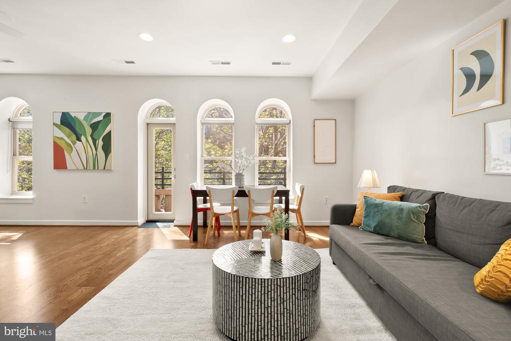 1421 CHAPIN STREET NW Unit: 21