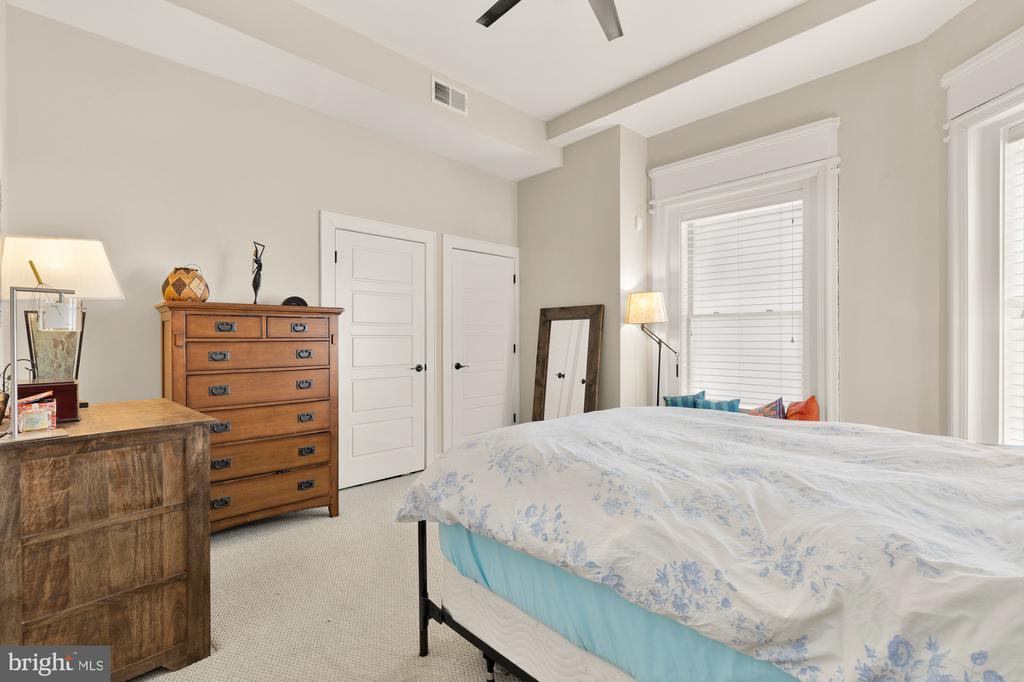 1109 M STREET NW Unit: 5