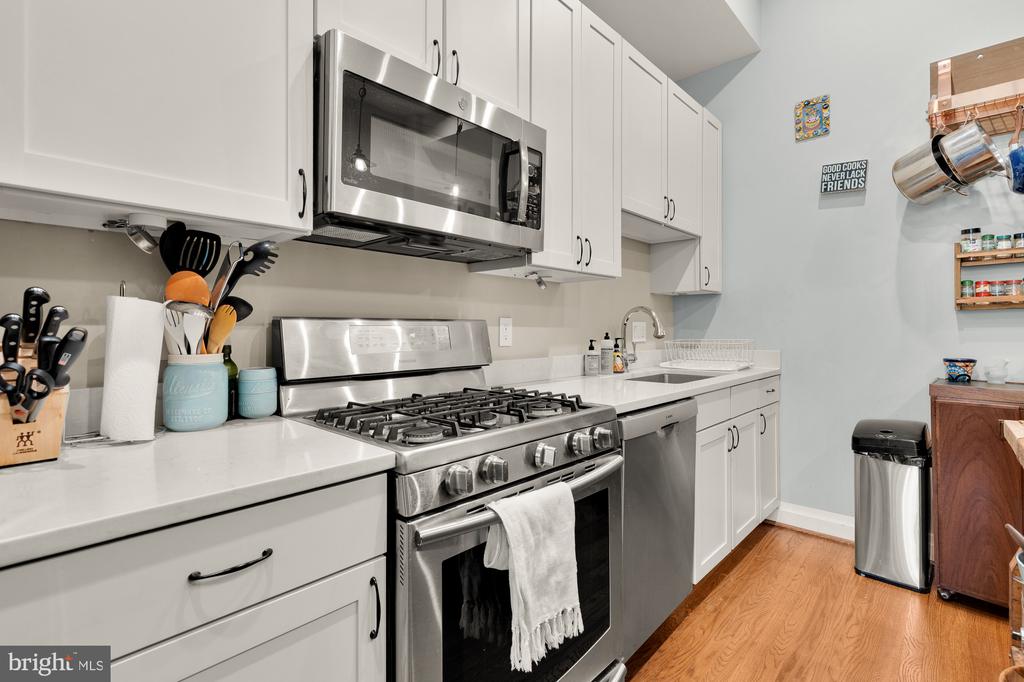 1109 M STREET NW Unit: 5