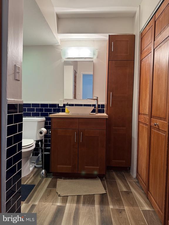 1420 N N STREET NW Unit: 211