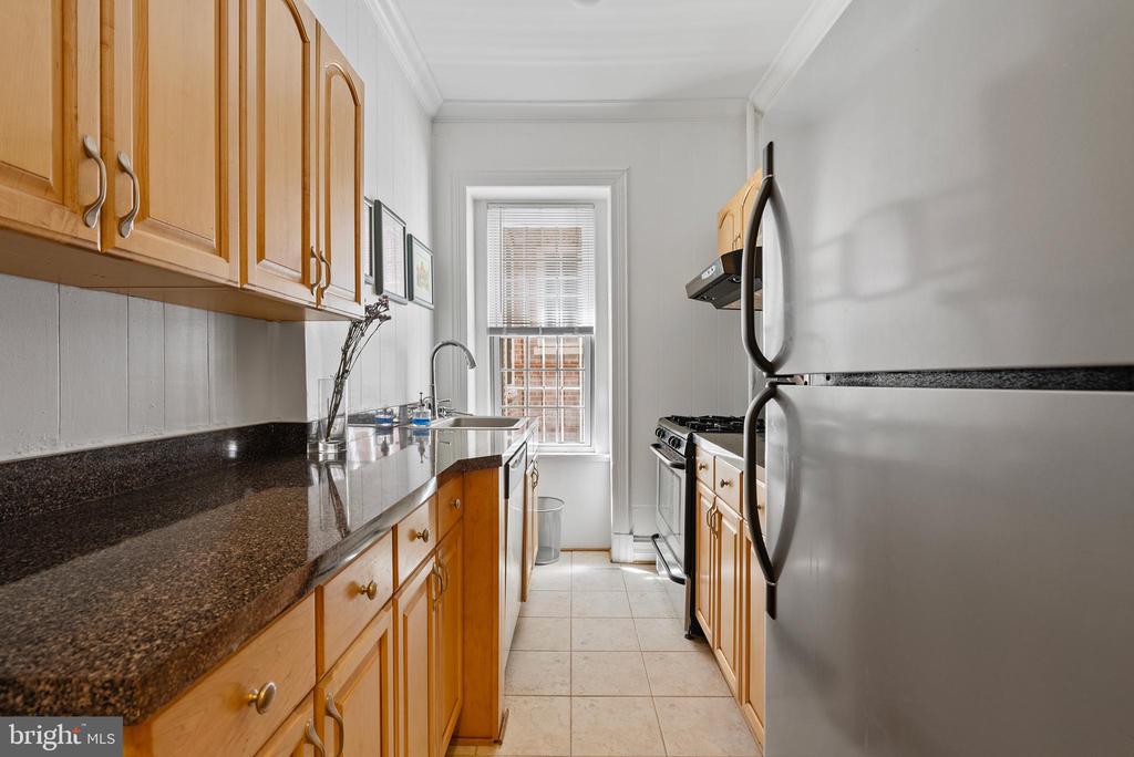 1526 17TH STREET NW Unit: 115